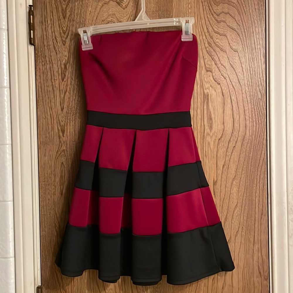 Strapless WetSeal Red and Black Cocktail Dress